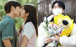 2 cực phẩm showbiz tuổi Ngựa công khai hẹn hò cận Tết Bính Ngọ