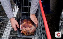 Nóng: Một chuỗi bán lẻ nổi tiếng của Mỹ vừa bị kiện vì quảng cáo gian dối