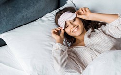 Tôi thử đi ngủ sớm hơn 30 phút mỗi tối trong một tuần và đây là điều không ngờ xảy ra