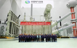 Một năm sau cự cố cả nước “suýt chìm trong bóng đêm”, Trung Quốc tạo ra cỗ máy kiệt tác không ai sánh nổi