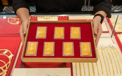 Chiều 8-1, giá vàng miếng SJC giảm nhanh