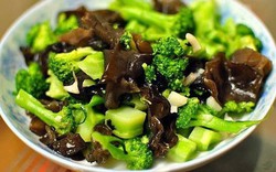 Nữ Tiến sĩ 35 tuổi tử vong vì ung thư gan: 5 năm kiên trì ngủ trước 22 giờ nhưng kiểu ăn mộc nhĩ ngang "tự sát"