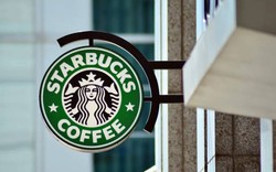 Một tập đoàn nhận hơn 1.100 cửa hàng Starbucks, còn được trả thêm 340 triệu USD
