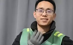 Phát hiện thạc sĩ trường top đầu từng nhận lương 1,9 tỷ đồng/năm, thất nghiệp phải đi làm lao công
