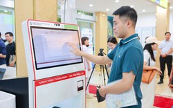 Bệnh viện đầu tiên tại Việt Nam hỗ trợ các gia đình đăng ký khai sinh ngay trong thời gian lưu viện