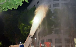 Hà Nội: Tiếp tục chạy xe phun sương dập bụi trong Vành đai 1