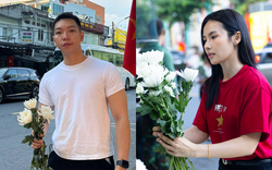 Xin nghỉ làm một buổi sáng, mang hoa trắng đến công viên Lê Thị Riêng: “Được có mặt ở đây đã là một sự biết ơn”