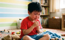 Những đứa trẻ lớn lên khó thành công thường bộc lộ 4 dấu hiệu từ nhỏ: Không sửa ngay, sau này sẽ phải trả giá đắt