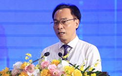 Bộ trưởng GD&ĐT: Lạm dụng AI có thể làm chậm phát triển tư duy