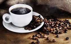 Cách uống cà phê tránh tăng huyết áp