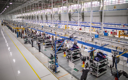Cung cấp kiện hàng cho tỷ phú Phạm Nhật Vượng xuất khẩu sang Ấn Độ, Indonesia, một doanh nghiệp Việt báo doanh thu khủng, 9 tháng đã gấp đôi cả năm 2025