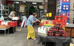 Vỡ nợ 3,9 tỷ đồng vì kinh doanh thất bại, người phụ nữ khởi nghiệp bán nho và trứng trả hết 2,3 tỷ đồng sau 2 năm