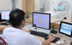 Trì hoãn khám sức khỏe để ưu tiên lo cho gia đình, nhiều người hối không kịp