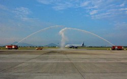 Ngày 26/10, sân bay Nội Bài thực hiện nghi thức phun vòi rồng đón 1 chuyến bay lạ hạ cánh