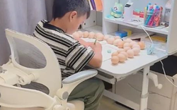Chẳng hiểu sao lại có những phụ huynh nuôi dạy con kiểu cực đoan như này!