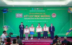 Việt Nam có học sinh mới lớp 1 đã lập kỷ lục đáng kinh ngạc: Hoàn thành 100 phép tính chỉ trong 36 giây, toàn số có 3 chữ số, tốc độ tính toán khiến tất cả "há hốc mồm"