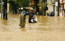 Huế dự báo mưa có nơi trên 400mm, hai hồ thủy điện nhận lệnh điều tiết nước
