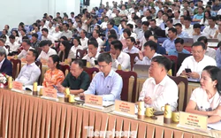 Lãnh đạo Sở vắng họp thi Tốt nghiệp THPT, Thứ trưởng Bộ GD&ĐT yêu cầu giải trình ngay