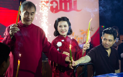 Việt Nam có gia đình “đổi đời” ngoạn mục: Từng sống trong nhà lợp trên kênh, nay con trai duy nhất làm Phó Tổng Giám đốc, kế nghiệp nghìn tỷ