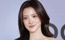 Mỹ nhân đẹp nhất Thái Lan gây sốc với cảnh ngã cầu thang