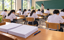 Bộ GD&ĐT: Đề kiểm tra chung lớp 5, 9, 12 để phát hiện dấu hiệu "làm đẹp điểm số"