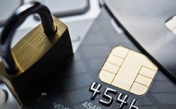Hàng loạt người dân bị phong tỏa tài khoản ngân hàng sau một giao dịch nhận tiền: Công an chỉ rõ nguyên nhân