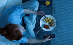Không uống rượu bia nhưng gan vẫn có thể suy hỏng chỉ vì 5 thói quen này