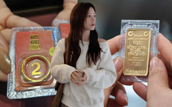 Vay vàng lúc 18-19 triệu/chỉ, trả vàng lúc 13-14 triệu/chỉ lại bị làm khó?