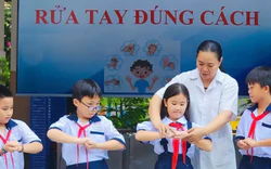 Khuyến cáo dấu hiệu nguy hiểm ở trẻ mắc tay chân miệng, sốt rét