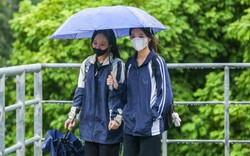 Không khí lạnh tràn về, Hà Nội và miền Bắc mưa to trước khi trời chuyển lạnh