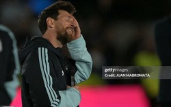Messi bật khóc nói lời tạm biệt ĐT Argentina: "Ngày hôm nay buồn nhất cuộc đời tôi"