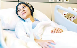 Sau mãn kinh thấy dù chỉ 1 dấu hiệu này cũng đừng chủ quan: Có thể là dấu hiệu ung thư đang âm thầm tiến triển