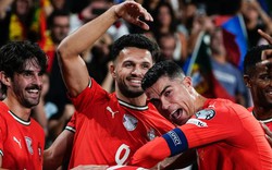 Lạ lùng không một cầu thủ Bồ Đào Nha nào yêu thích bài viết của Ronaldo