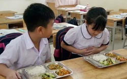 Nhiều học sinh một trường tiểu học ở TPHCM nôn ói, tiêu chảy, sốt