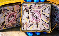 Về Hưng Yên tận thấy cách chế biến loại giò chả ‘độc nhất vô nhị’ phục vụ Tết