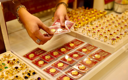 Giá vàng SJC, giá vàng nhẫn sáng nay ngày 10/2 quanh mốc 180 triệu đồng/lượng