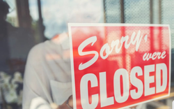 Thêm 1 chuỗi bán lẻ nộp đơn phá sản, phải thanh lý hàng trăm cửa hàng