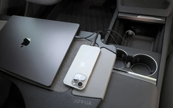 Lẽ ra phải ngày càng rẻ đi, món đồ mà gần như ai cũng "ôm ấp" hàng ngày này lại "tăng như giá vàng"