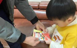 Mẹ Hà Nội kể: Tôi vẫn ngượng khi nhớ lại câu con trai nói mùng 2 Tết năm ngoái, nhưng cũng vì vậy mà người lớn bớt trêu vô duyên