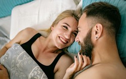 Những phản ứng kỳ lạ nhất của phụ nữ khi “lên đỉnh”