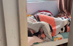 "Nghỉ 48 tiếng, chơi điện thoại 40 tiếng": Mẹ chụp lén con trai về quê nghỉ Tết, netizen chỉ ra vấn đề