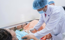 Tưởng đau dạ dày, ngờ đâu khối u to bằng quả trứng ở vị trí hiểm