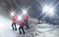 Phép màu Olympic: 2 VĐV đi lạc giữa núi tuyết trong đêm, được drone phát hiện và cứu sống