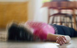 Cô bé 13 tuổi tử vong đột ngột sau khi uống thứ "vạn người mê" giữa ban ngày