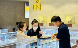 Sáng mùng 2 Tết, giá vàng miếng SJC, vàng nhẫn giảm tiếp