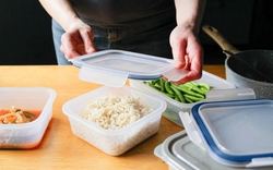 Không phải ai cũng biết: 1 thực phẩm để nguội trong tủ lạnh lại tốt cho đường huyết và tiêu hóa hơn lúc mới nấu