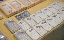 Giá bạc bất ngờ đảo chiều giảm