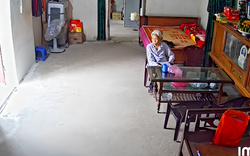 Cảnh cụ bà cô độc trong căn nhà rộng sau Tết khiến dân mạng rưng rưng