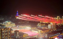 Hình ảnh duyệt binh hoành tráng hiếm thấy của quân đội Triều Tiên