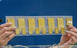 Sáng 27-2, nhiều người mua vàng lỗ nặng sau ngày vía Thần Tài